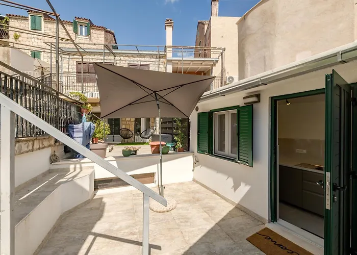 Family Bliss * Split