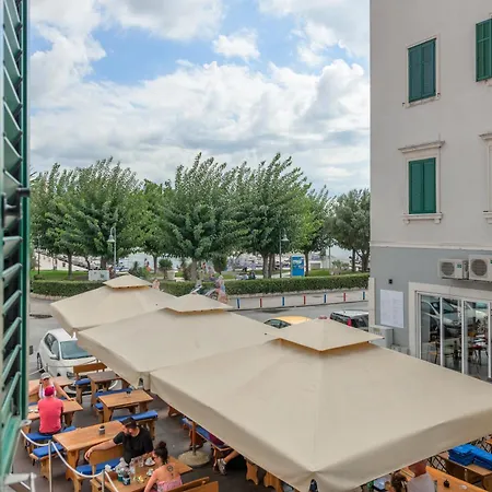 Family Bliss Apartment *