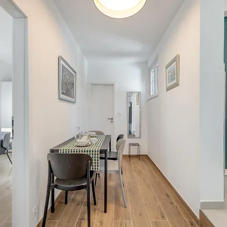 Family Bliss Apartment Split